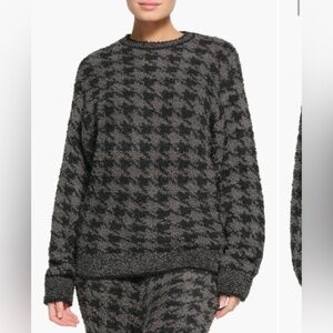 SKIMS Houndstooth Crew Neck